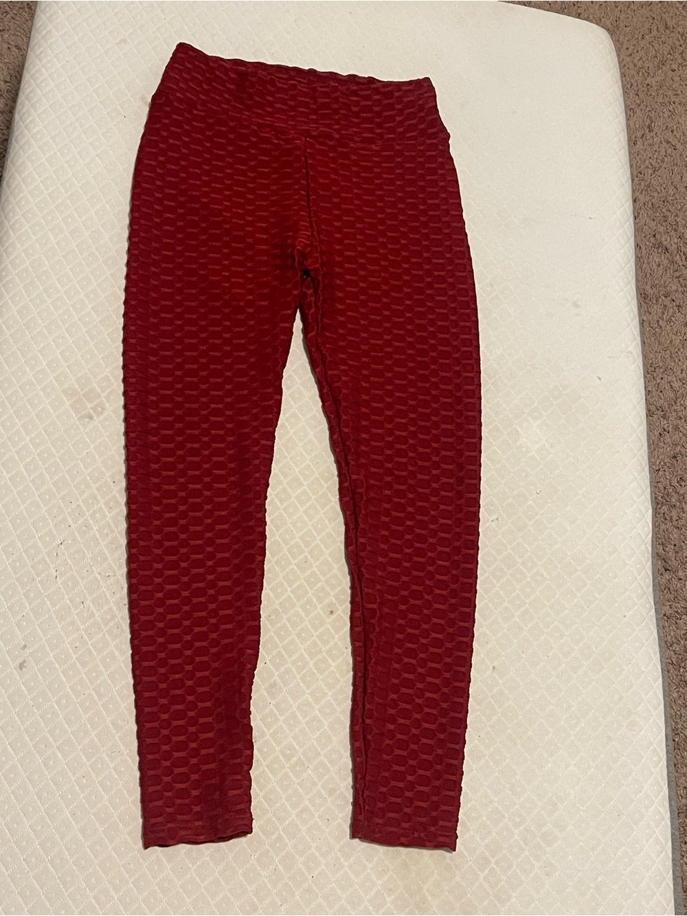 Womens Textured Red Workout Leggings